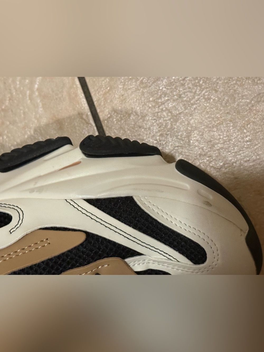 Steve Madden Possession Platform Sneakers Women’s Size 9 Black White Tan EUC - Picture 15 of 16